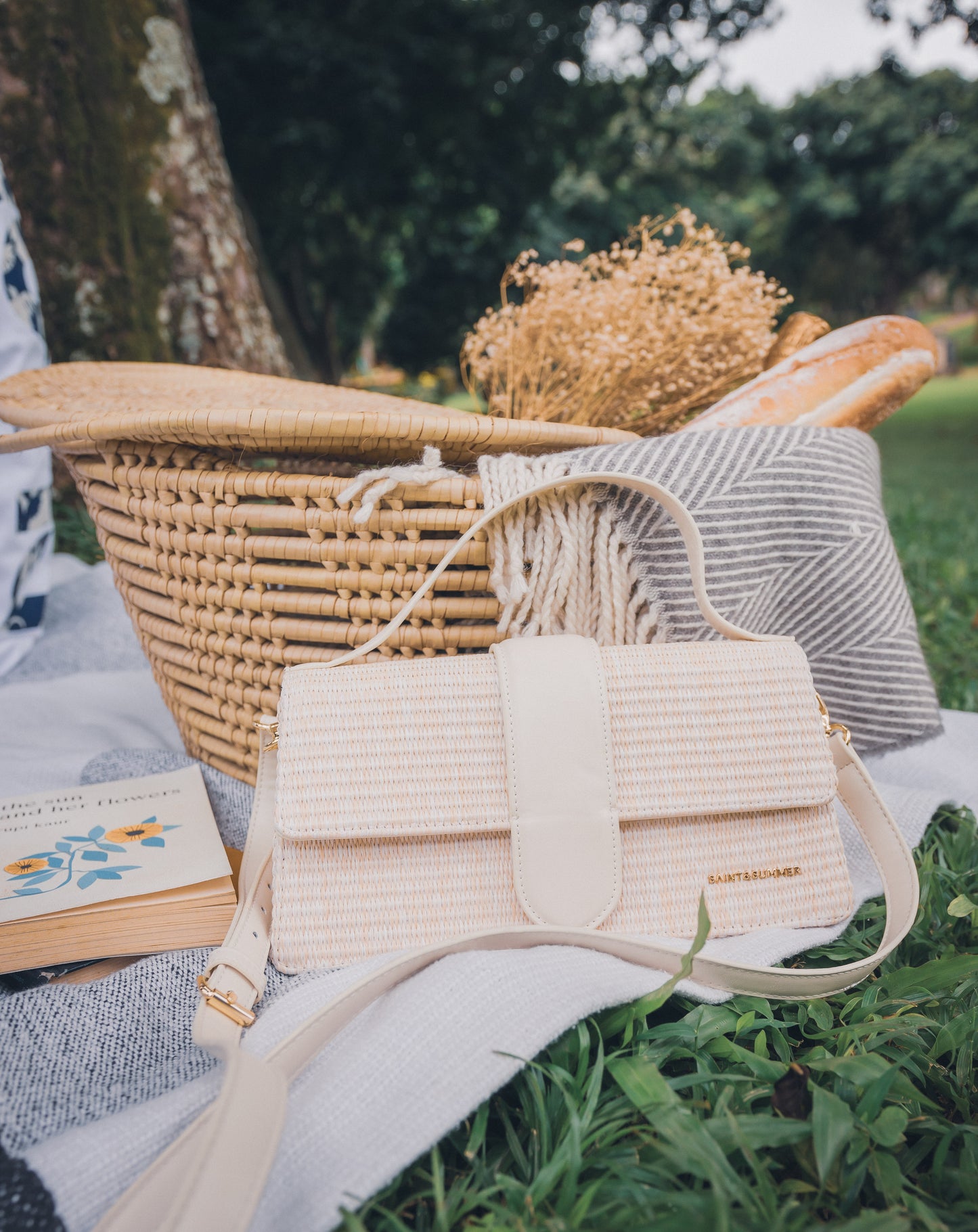 Ladies Jenny Raffia Bag