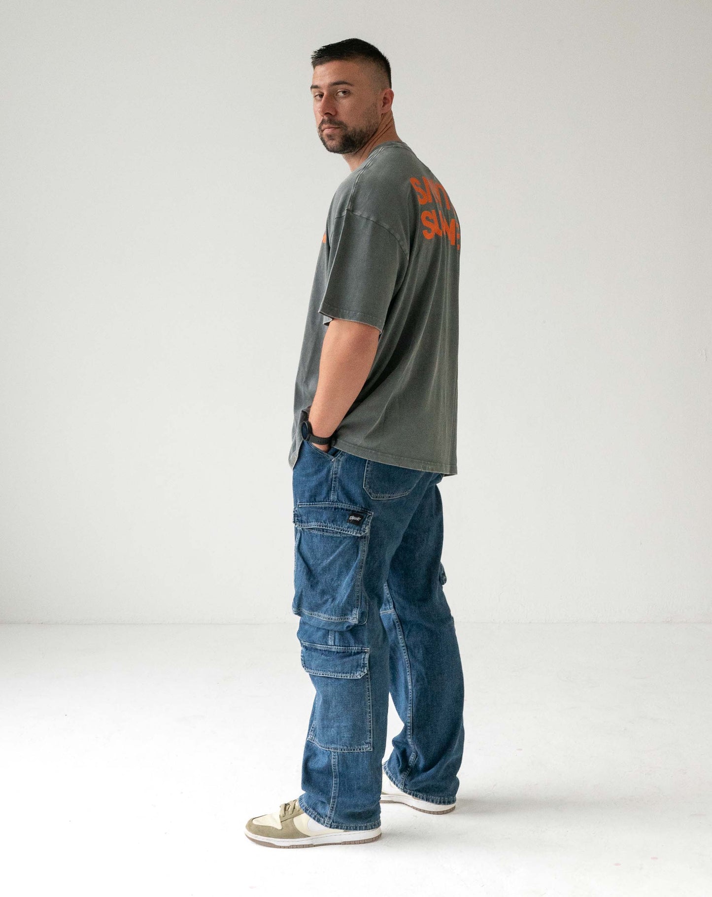Unisex T-Shirt Char with Orange Logo