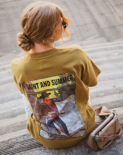 Unisex Spurred T-Shirt