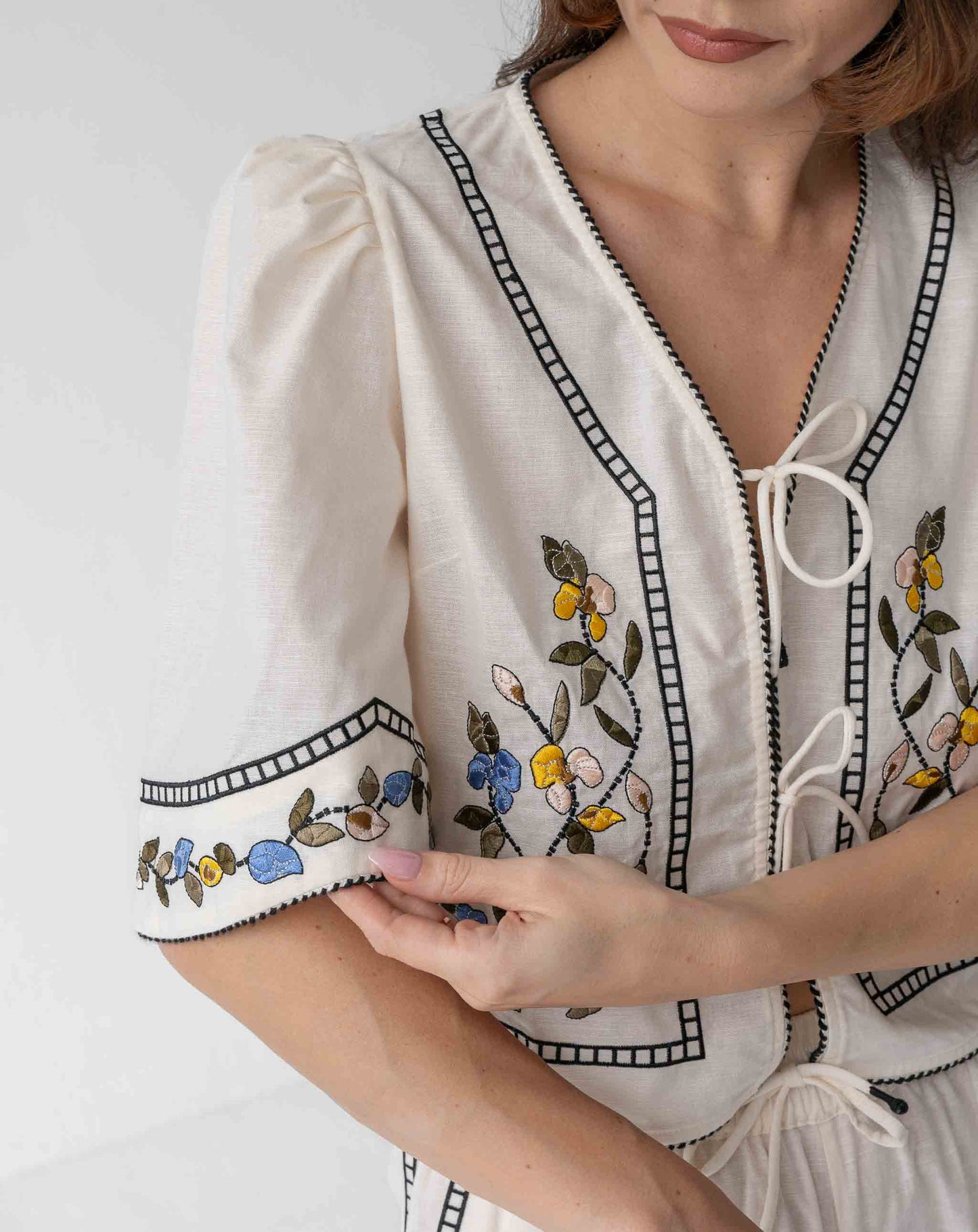 Ladies White & Floral Mia Shirt