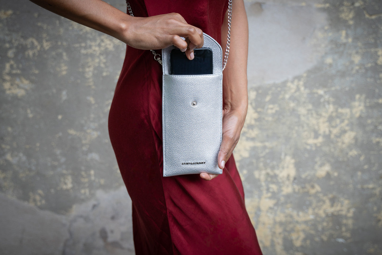 Elisabetta Cellphone Pouch - Silver - Bags