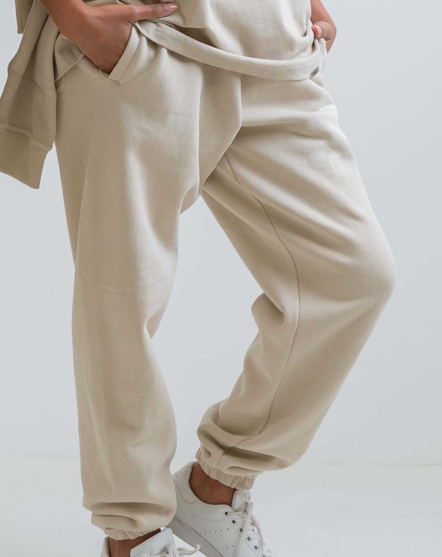 Unisex Modena Sweatpants - Knitwear